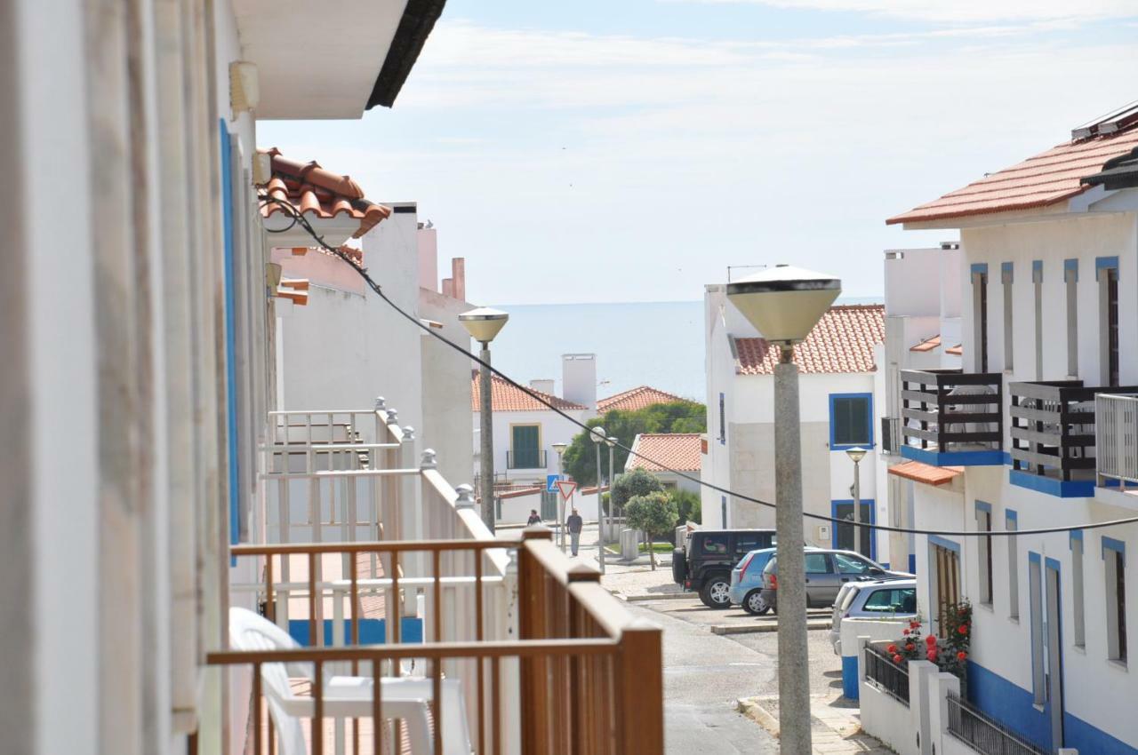 Apartamentos Campos 1 Porto Covo Exterior foto